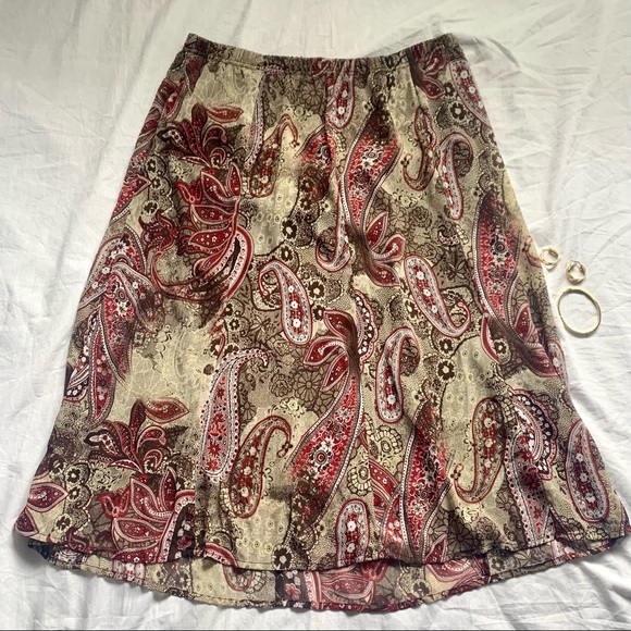 Vintage Paisley Print Midi Skirt - Picture 3 of 3